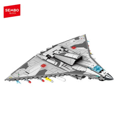 Toy spaceship model on a white background with Sembo Block logo.